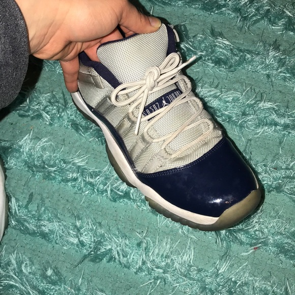 Jordan’s - Picture 3 of 4